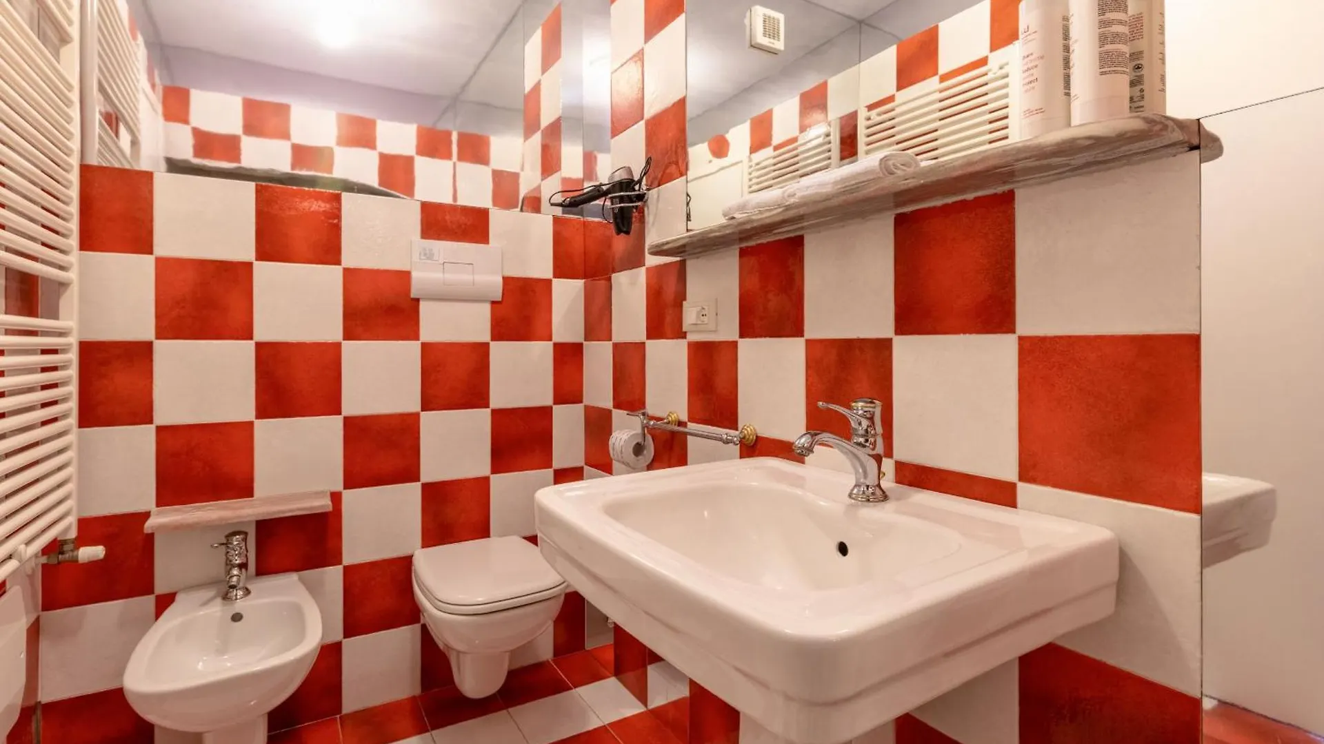 Apartamento Borgo Al Sole By Wonderful Italy Puegnago sul Garda Italia